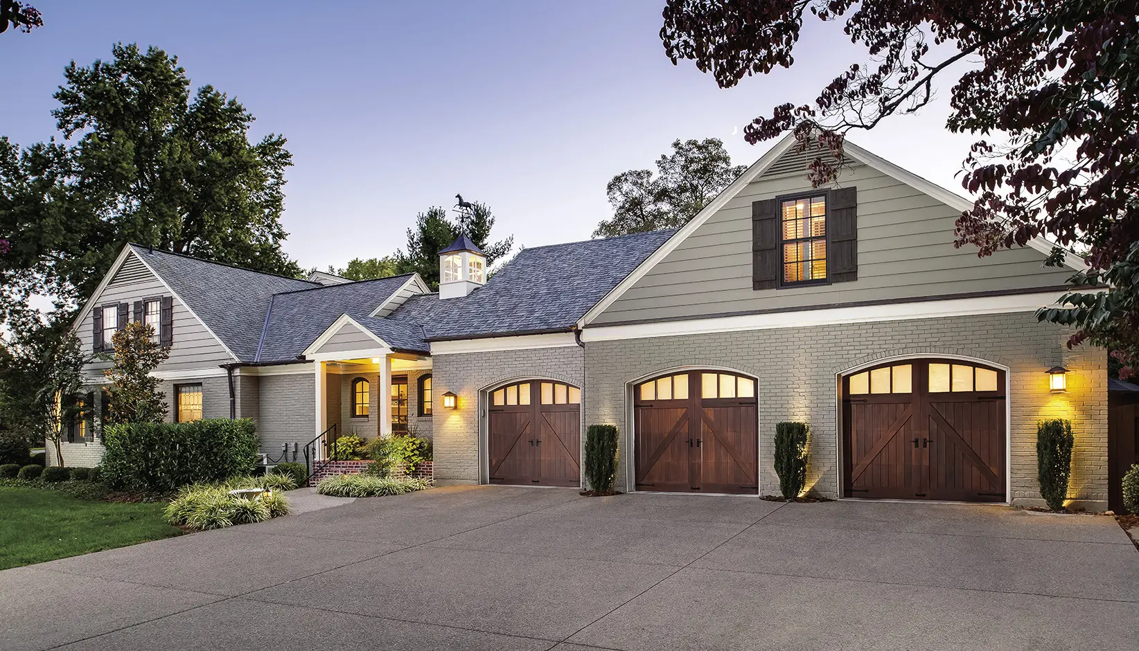 reserve-limimted-edition-beautyreservele7-min-garage-door-822